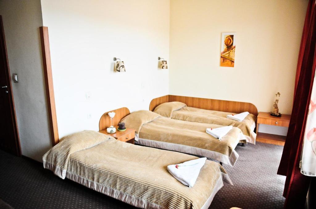 Osrodek Uslug Hotelarskich Kinga ヴィエリチカ 部屋 写真