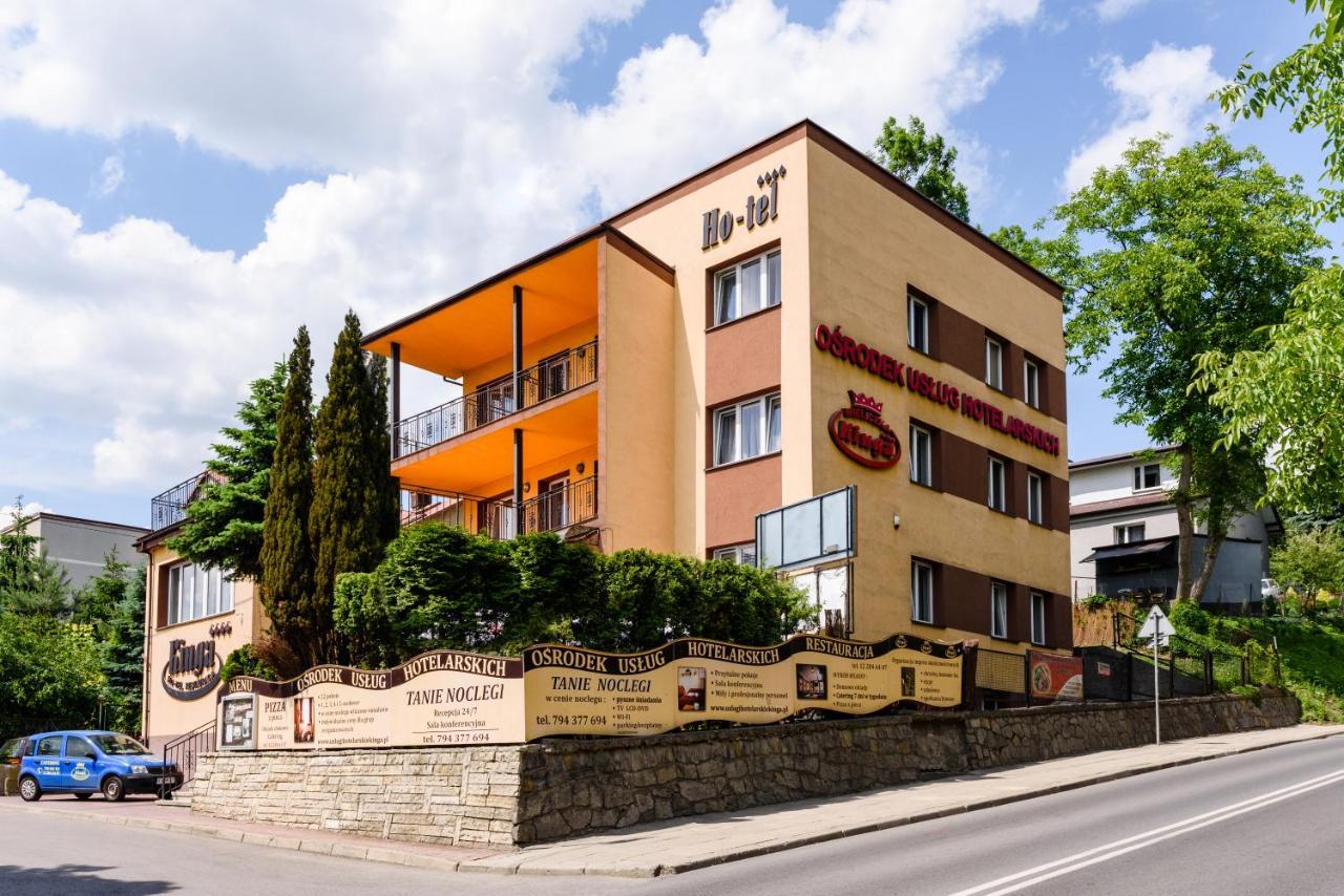Osrodek Uslug Hotelarskich Kinga ヴィエリチカ エクステリア 写真
