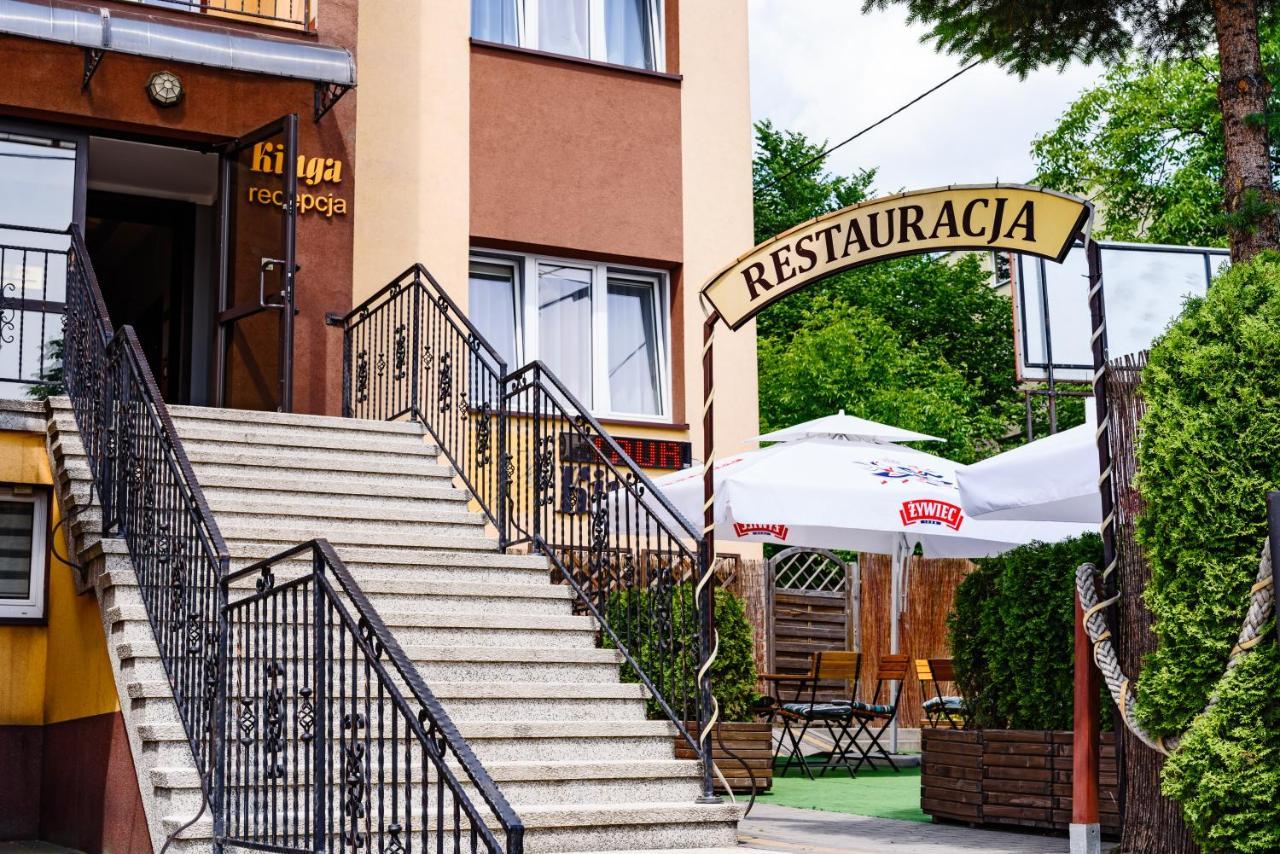 Osrodek Uslug Hotelarskich Kinga ヴィエリチカ エクステリア 写真